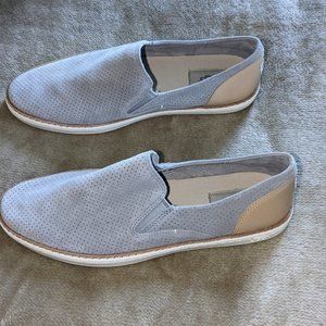 UGG size 10 Women's loafers